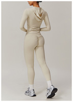 OEM/ODM 2025 Ensemble de sport pour femme, 5 pièces, comprenant soutien-gorge de sport à manches longues et leggings, pour la course, le yoga, la gym et le fitness