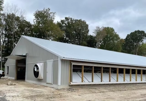 Poulailler préfabriqué en structure acier pour <span class=keywords><strong>poules</strong></span> <span class=keywords><strong>pondeuses</strong></span>, <span class=keywords><strong>abri</strong></span> avicole à côtés ouverts avec dimensions et couleurs personnalisables - Product Image 6