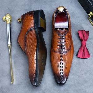 รองเท้าผู้ชายสไตล์เรือ หนังแท้ คุณภาพสูง ดีไซน์ใหม่ พื้นยางนุ่ม สวมใส่สบาย - Product Image 3