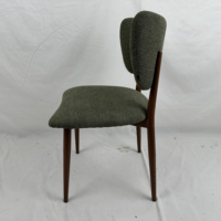 Chaise de salle à manger ergonomique avec dossier incurvé en tissu, siège rembourré doux, structure en métal, chaise d'appoint élégante de style mid-century pour salle à manger