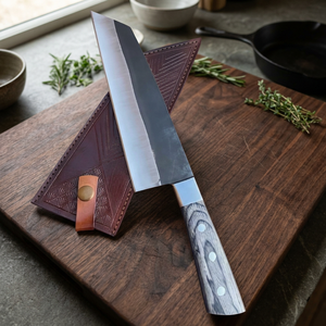Couteau de chef Kiritsuke forgé à la main, 8 pouces, acier carbone, dos droit, manche en bois avec étui en cuir, couteau de cuisine Bunka Santoku - Product Image 3