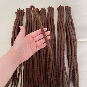 Vente en gros Fait à la Main 100% Cheveux Humains Naturels Doux Coloré #30 Couleur 1.2cm Taille Afro Crépus Bouclés Crochet <span class=keywords><strong>Dreadlocks</strong></span> Extensions - Product Image 3