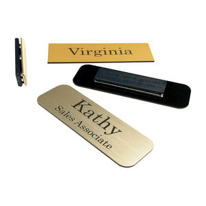 Mıknatıs eki özelleştirilmiş kimlik kazınmış çalışan kişiselleştirilmiş adı etiketi rozeti yaka <span class=keywords><strong>Pin</strong></span> - Product Image 2