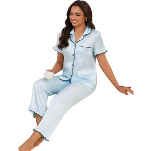 Ensemble de Nuisette en Soie Synthétique Respirante Légère et Antistatique <span class=keywords><strong>pour</strong></span> Femmes, Idéal <span class=keywords><strong>pour</strong></span> les Nuits Chaudes, Deux Pièces - Product Image 1