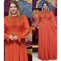 Robes longues en mousseline de soie pour femmes grandes tailles, couleur assortie, vêtements pour femmes, col rond, manches longues avec ceinture, robe maxi élégante