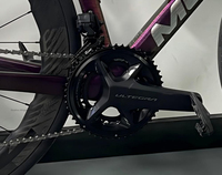 Bicicleta de Carretera de Fibra de Carbono SK02 al por Mayor, con Cambio Electrónico, Frenos de Disco Aerodinámicos, 12 Velocidades, Ligera, para Ciudad y Carreras