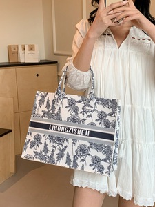 Sac fourre-tout grande capacité pour femme, sacs à main de créateur de haute qualité pour femme, sac à bandoulière élégant et tendance, sacs quotidiens pour femme - Product Image 1