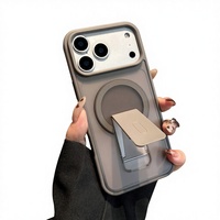 Coque de téléphone magnétique effet seconde peau au design épuré avec support pour 17 Pro Max, compatible 17 Air 16E/15