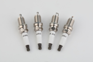 Bujía de Níquel CHEYU ZF6RFGP con Garantía de 30000 Millas, Compatible con Múltiples Modelos para Reequipamiento/Actualización - Product Image 4