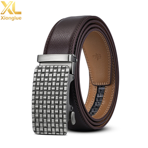 Cinturón de Cuero Genuino para Hombre con Logotipo Personalizado, Hebilla Automática Clásica, Cinturón de Cuero Vacuno de Grano Completo para Hombre - Product Image 6