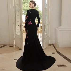 Abito Lungo da <span class=keywords><strong>Donna</strong></span> Elegante e <span class=keywords><strong>Glamour</strong></span>, in Tessuto Solido, con Decorazioni di Strass e Perline, Vita Alta, Vestito Slim con Strascico a Cappella, Abito di Lusso - Product Image 2