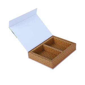 Boîte à Bonbons pour le Ramadan de <span class=keywords><strong>Mariage</strong></span> de Dragées avec Logo Boîtes à Bonbons Arabes Avec Insert pour Annonce de Bébé - Product Image 5