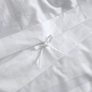 Parures <span class=keywords><strong>de</strong></span> <span class=keywords><strong>lit</strong></span> d'hôtel sur mesure en gros – Draps, housses <span class=keywords><strong>de</strong></span> couette et taies d'oreiller pour chambre d'hôtel - Product Image 2