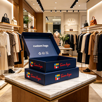 Boîte d'expédition carrée en carton ondulé grand format, écologique, avec logo personnalisé, imprimée en couleur, pour l'emballage de vêtements