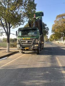 Camion à benne basculante d'occasion HOWO 8*4 Prix ​​abordable Excellentes performances Camion à benne basculante d'occasion HOWO à vendre 12 pneus - Product Image 6