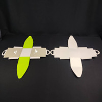 SP3065 Boîtes à gâteaux recyclables avec poignées disponibles dans une variété de tailles et de couleurs