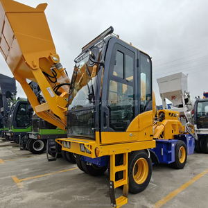 Camión Mezclador de Concreto Autocargable de 4 Metros Cúbicos con Motor y Caja de Cambios, Sistema Hidráulico Importado en Venta - Product Image 2