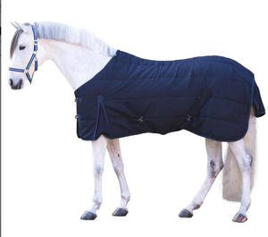 Alfombra de caballo de invierno de excelente valor con cremallera corporal de refuerzo con forro de nailon - Product Image 1