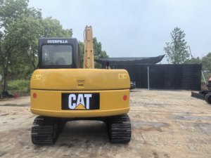 รถขุดขนาดเล็ก 7 ตัน Caterpillar 307 307D CAT 307 มือสอง เครื่องยนต์ Caterpillar มอเตอร์ไฮดรอลิก ได้รับการรับรองมาตรฐาน CE พร้อมหัวเจาะ - Product Image 4