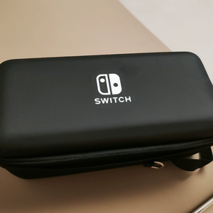 กระเป๋าใส่ของขนาดใหญ่สำหรับนินเทนโดสวิตช์และ OLED - กล่องเก็บของสำหรับเดินทางแบบแข็งกันกระแทกพร้อมช่องใส่จอยคอน - Product Image 6