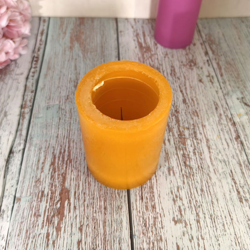 สีเหลือง