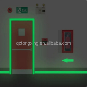 Rollo de cinta luminiscente larga y colorida decorativa que brilla en la oscuridad con pegatinas de advertencia de seguridad de diseño personalizado de alto reflejo - Product Image 6