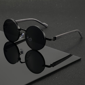 <span class=keywords><strong>Gafas</strong></span> <span class=keywords><strong>de</strong></span> Sol Circulares <span class=keywords><strong>de</strong></span> Diseño Moderno para Hombre y Mujer, Protección UV400, Doradas/Blancas, con Bisagras <span class=keywords><strong>de</strong></span> Metal y PC, Novedad 2025, Dropshipping - Product Image 4