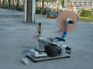 MT-60 hoạt động dễ dàng bán tự động chai phẳng máy dán nhãn để bán - Product Image 4