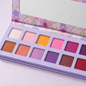Paleta de Sombras de Ojos Metálicas Luminosas a Prueba de Agua con 10 Colores Morados Cálidos, Acabados Brillantes y Mate para Maquillaje de Fiesta - Product Image 3