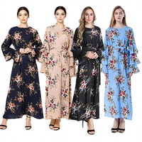 Robe longue maxi rayée bleu et blanc pour femme, style islamique décontracté, avec manches longues, col rond et jupe à franges, idéale pour l'automne