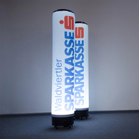 Colonne publicitaire gonflable extérieure étanche avec éclairage LED optionnel et souffleur