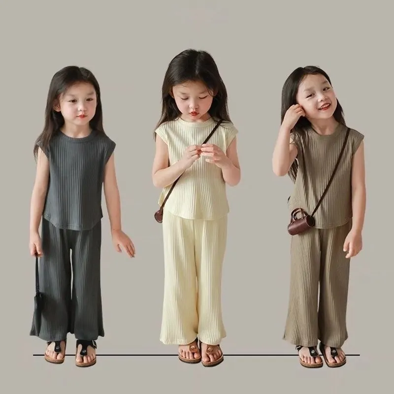 Roupa de menina infantil de duas peças moda meninas conjuntos de roupas infantis atacado verão 2024 conjunto de roupas para meninas