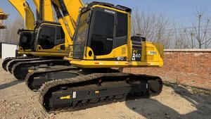 Pelleteuse hydraulique compacte sur chenilles de 24 tonnes prête à fonctionner Komatsu PC240LC grosse pelle lourde d'occasion à prix d'usine - Product Image 4