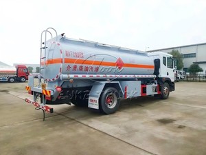รถบรรทุกส่งน้ำมันขายดี ขนาด 15000-20000 ลิตร สำหรับงานเหมืองน้ำมัน - Product Image 5