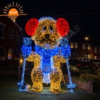Figurines de cerfs de dessin animé LED personnalisées de qualité supérieure pour la décoration extérieure commerciale des fêtes, idéales pour les centres commerciaux et les spectacles lumineux urbains