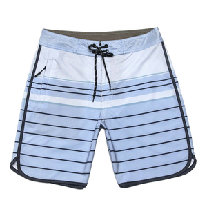 Shorts de plage décontractés en toile pour hommes, respirants, imperméables, en polyester tricoté, à motifs floraux ou unis, pour l'été et le fitness, vente en gros - Product Image 1