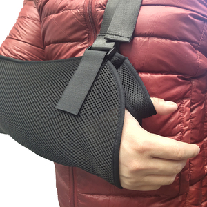 Attelle d'épaule réglable pour hommes et femmes, pour blessures à l'épaule, blessures au coude et déchirures de la coiffe des rotateurs - Product Image 2