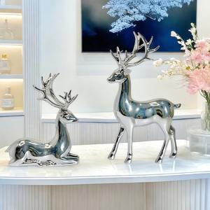 Décoration de Noël pour la maison, ornement de cerf, décoration de fête, cadeaux d'ambiance, art populaire sculpté, artisanat en résine époxy - Product Image 2