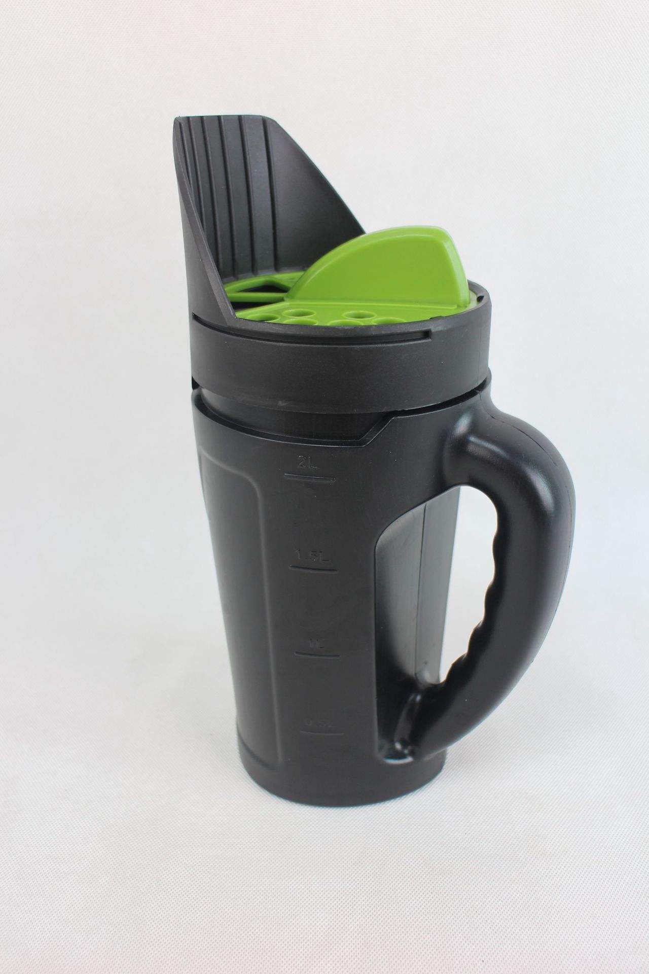 Pot de semis vert avec noir