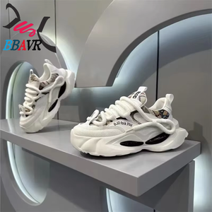 Zapatos Deportivos Casuales de Moda para Hombre, Marca Torre, Primavera 2025, con Estampado y Bordado, Suela Gruesa, Aumento de Altura - Product Image 3