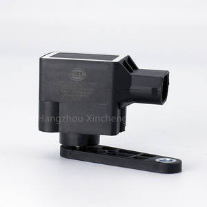 Capteur de niveau de phare arrière Hella 37146784697, 37146763738, 37140150957, 37146778812, 37141093700 pour <span class=keywords><strong>BMW</strong></span> E46, E60, E65, E66, E53 - Product Image 2