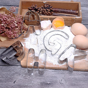 Moules à biscuits exclusifs pour ventes transfrontalières, grands moules à biscuits en forme de lettres anglaises (26 lettres), 24 pièces, pour gâteaux d'anniversaire et biscuits DIY - Product Image 1
