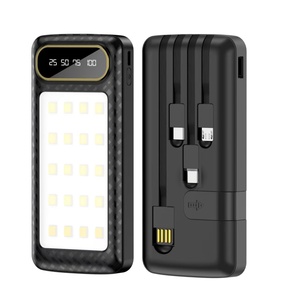 พาวเวอร์แบงค์แบบพกพา 4 พอร์ต USB พร้อมแผงสะท้อนแสงสำหรับใช้งานกลางแจ้ง ความจุสูง 50000 mAh สำหรับโทรศัพท์มือถือ - Product Image 1