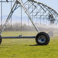 Système d'irrigation agricole à pivot central, moteur, engrenage, machine d'arrosage, surveillance à distance, construction métallique pour l'utilisation agricole des cultures
