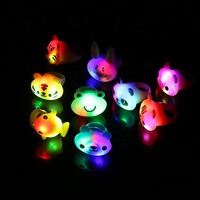 Lumineux LED Animal Jelly Finger Ring Glow-in-the-Dark Party Favor Doux et Élégant Famille Rassemblement Cadeau D'anniversaire