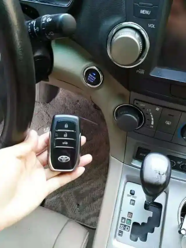 Auto auto centrale sistema di bloccaggio canbus inizio a distanza di sicurezza di allarme auto antifurto keyless go di inizio del motore