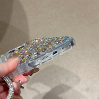 Coque de téléphone 3D Bling Glitter avec strass et dragonne pour iPhone 17 16 15 Pro Max – Étuis mobiles mignons et scintillants en cristal pour filles