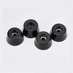 Pieds en caoutchouc de silicone de meubles de pare-chocs résistants <span class=keywords><strong>à</strong></span> la chaleur antidérapants personnalisés pour des pieds de <span class=keywords><strong>chaise</strong></span> en métal extérieurs - Product Image 2