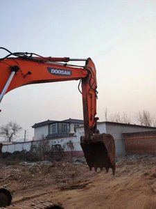 รถขุดมือสอง Doosan DX260LC รุ่น DH260 น้ำหนัก 26 ตัน |   ได้รับการรับรองมาตรฐาน CE และ EPA |   EPR เยอรมนี เทค |   มอเตอร์เกียร์เครื่องยนต์ - Product Image 5
