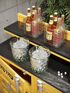 Comptoir <span class=keywords><strong>de</strong></span> bar industriel <span class=keywords><strong>chic</strong></span> en métal <span class=keywords><strong>de</strong></span> qualité supérieure Design Steampunk Construction en fer rustique Rangement commercial pour la maison et le salon - Product Image 5